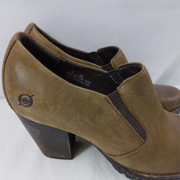 Born W81296 Gertrude Brown Leather Slip-On Bootie Heel Distressed Women's US 7 - Picture 3 of 14